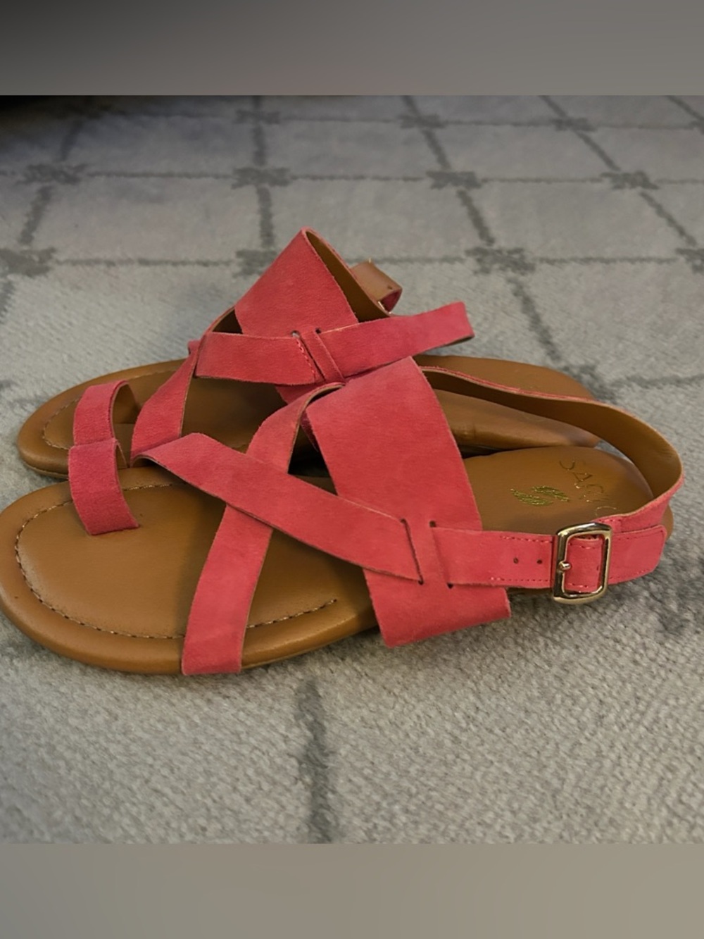 Women’s Sarto Coral Suede Crisscross Strap Sandals NWOT